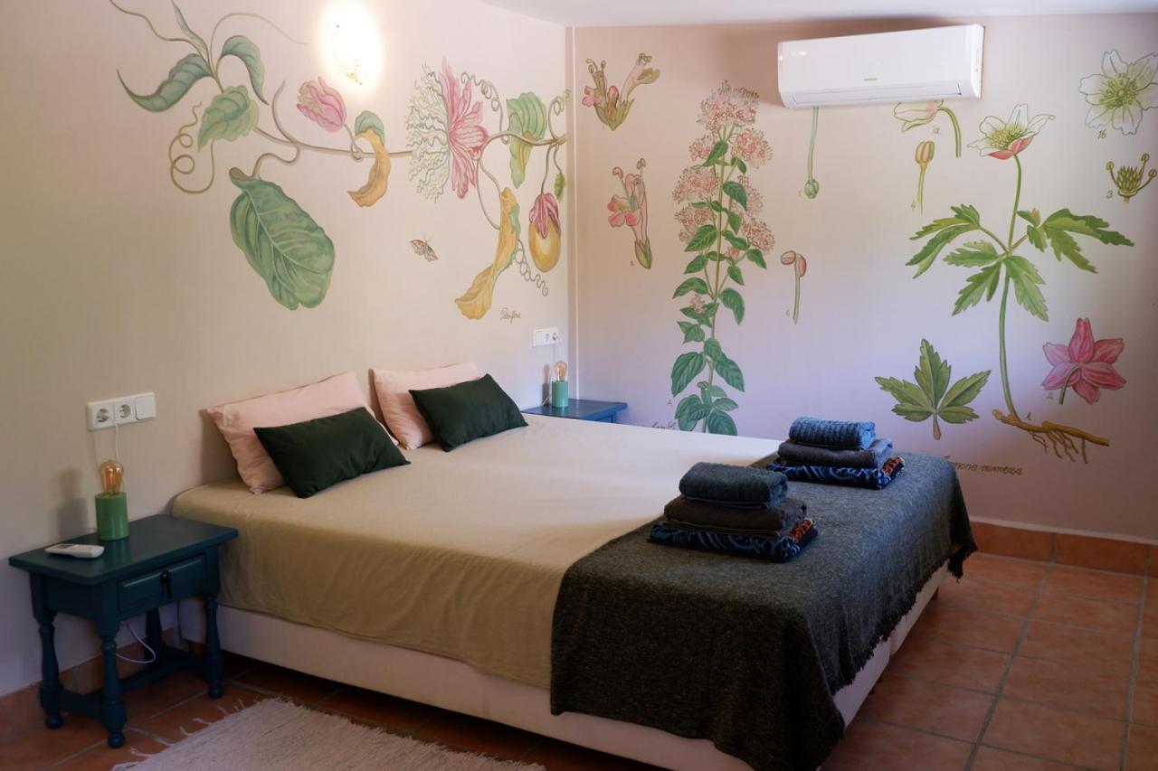 Vegan Guesthouse Finca Pereila Coin Exterior photo